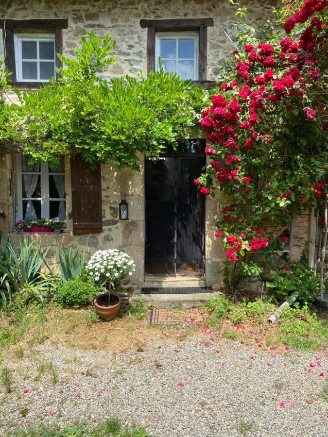 Red Gate Cottage Saulgond Экстерьер фото